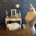 Dragon Bridge Beauty Apartment